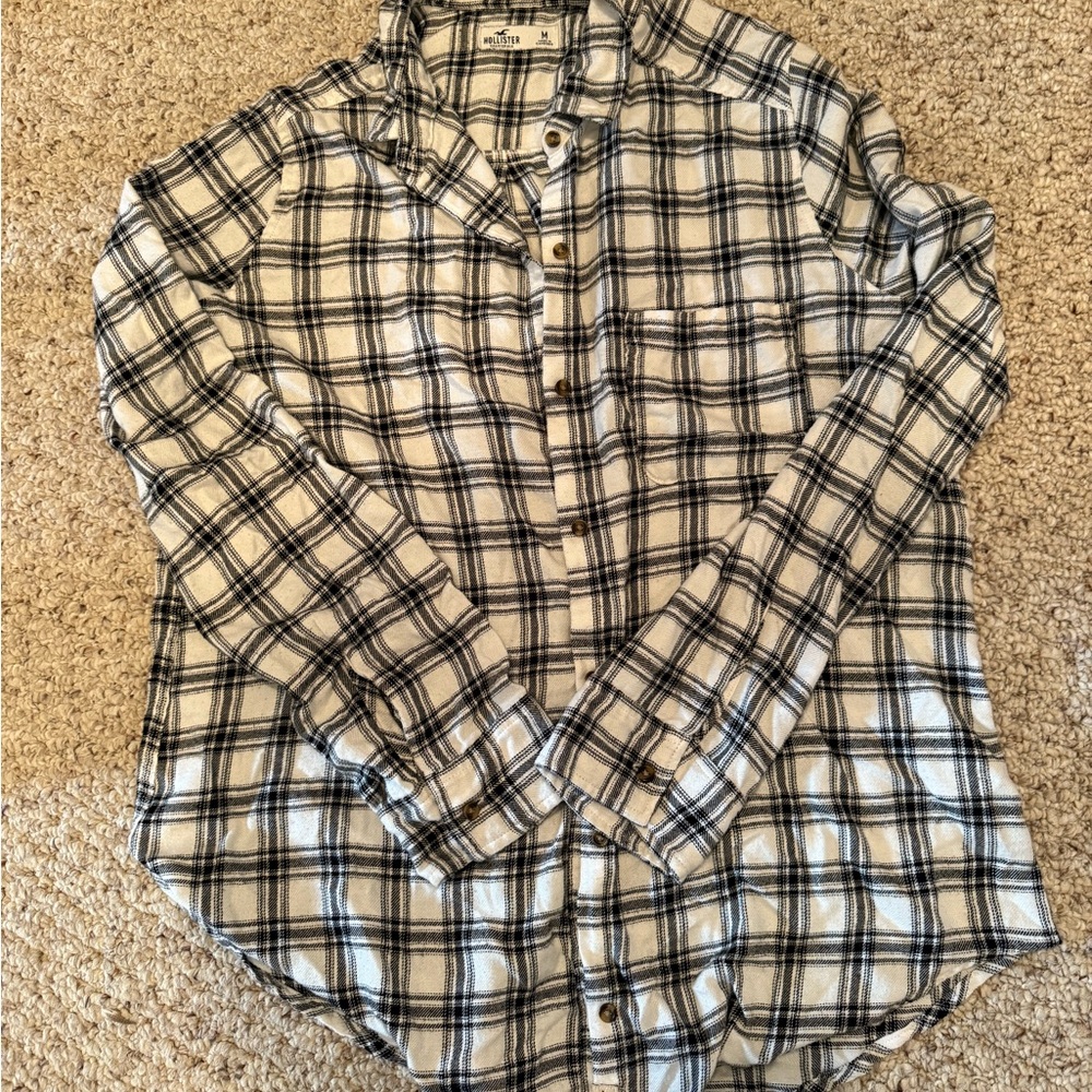 Hollister Black and White Plaid Shirt